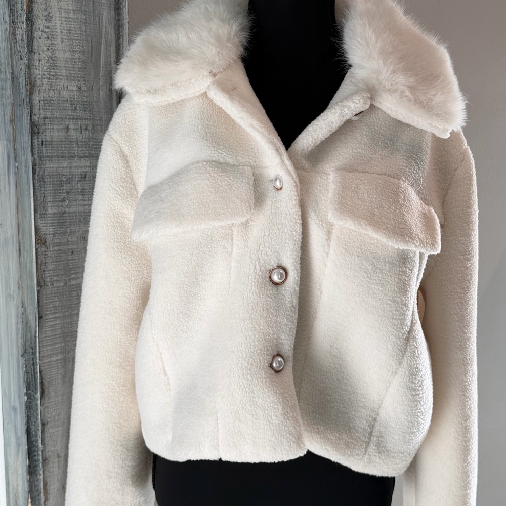 Forever 21 Cream Teddy Jacket with Faux Fur Collar